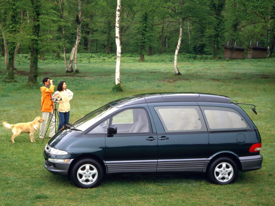  Toyota Estima Emina 1992 года  (фото 3 из 4)